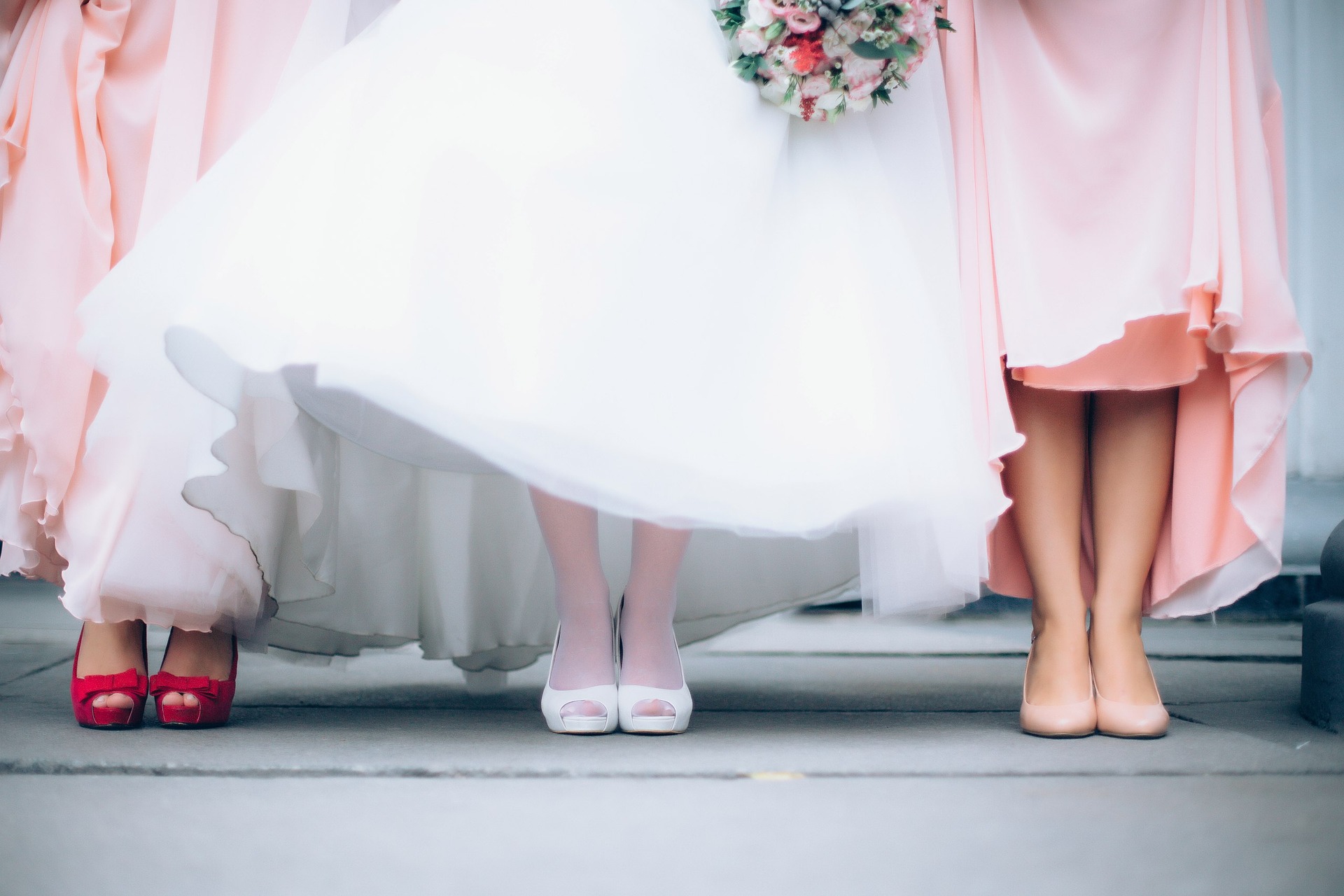Braut bei Hochzeit Freie Trauungsrede und Weddingplanner